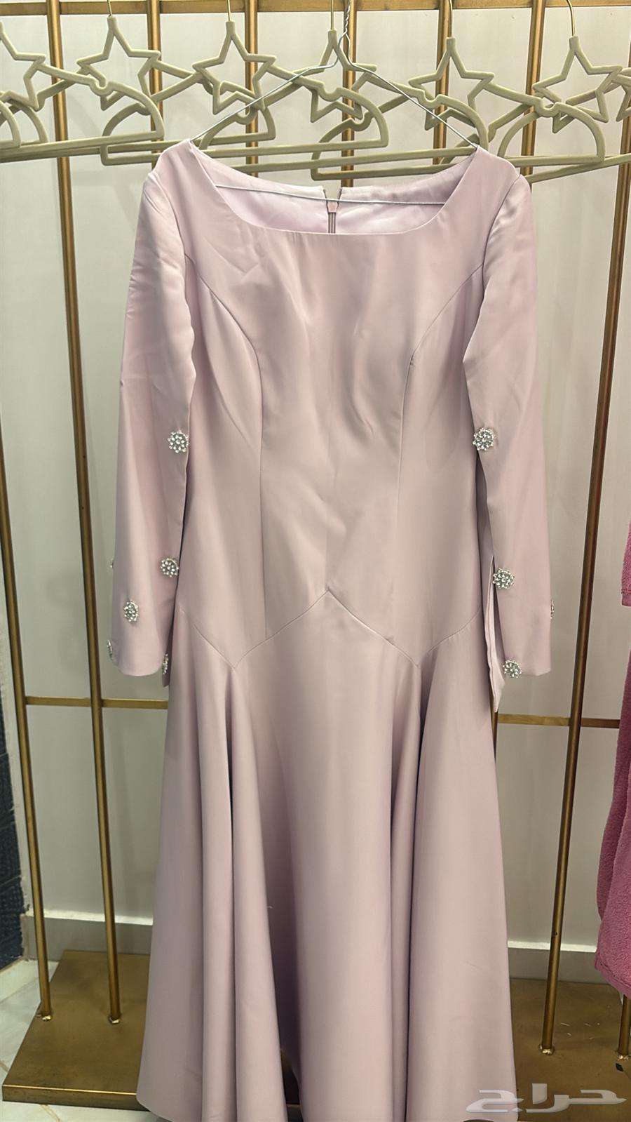 فستان جديد لم يلبس ب10064482768862721110