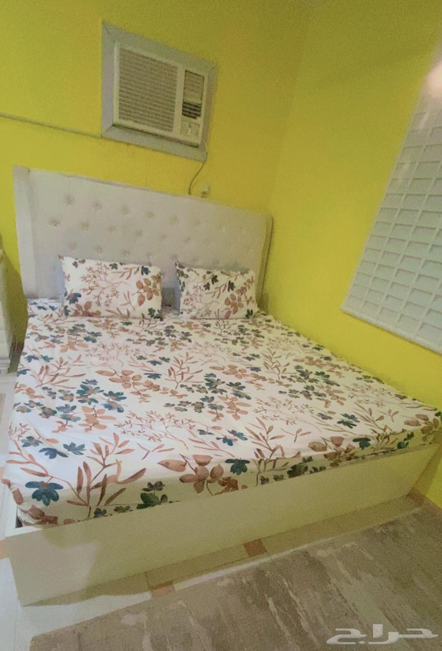 سرير كبير مترين في مترين مع مرتبة طبية64481318949761111