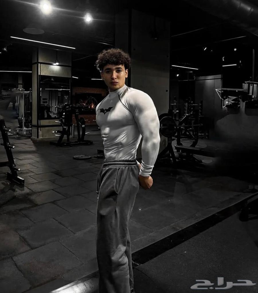 عرض يوم الوطني   على تيشرت ب 10 ريال فقط64481777759361112