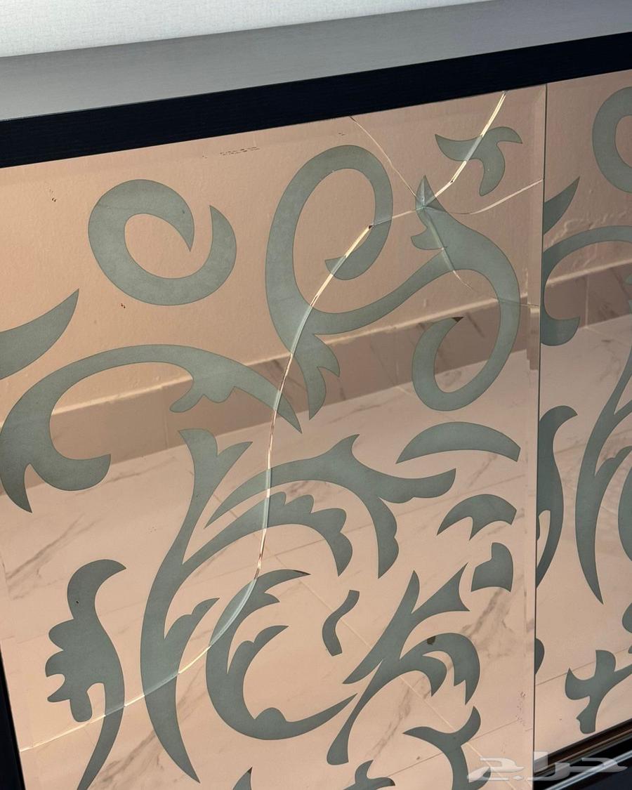 دولاب جزم مستعمل الخرج64483853875971112