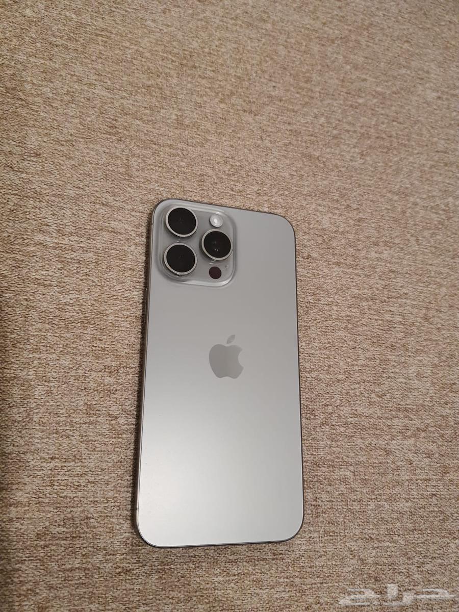 ايفون 15 pro max توب نظافة64476043925377110