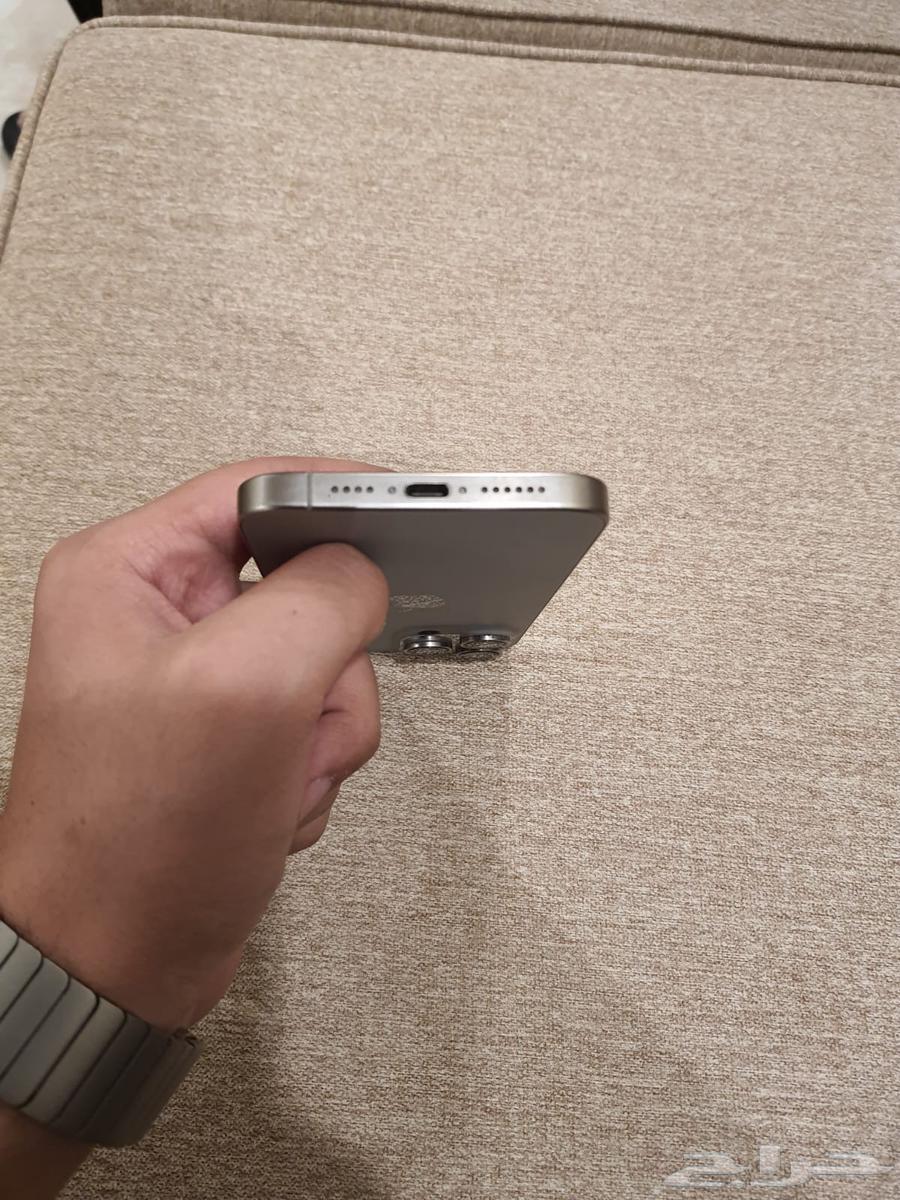 ايفون 15 pro max توب نظافة64476043925377112