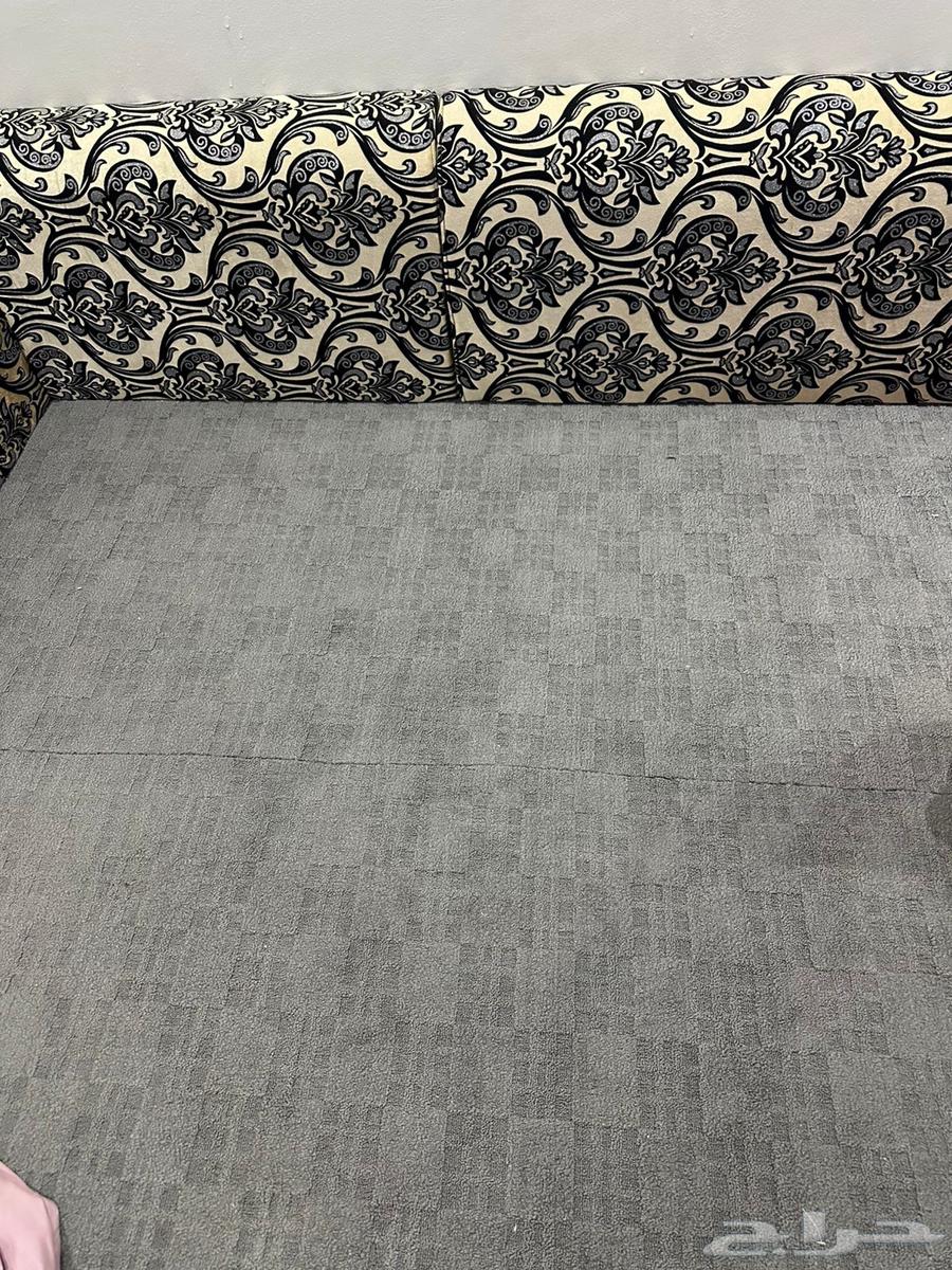 Backrests, carpets, and curtains, all clean used items64480579177602112