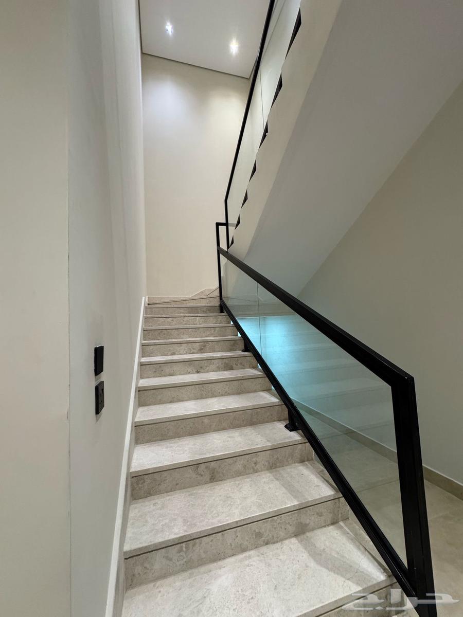 Two-story apartment in Al-Arid64143180191875111