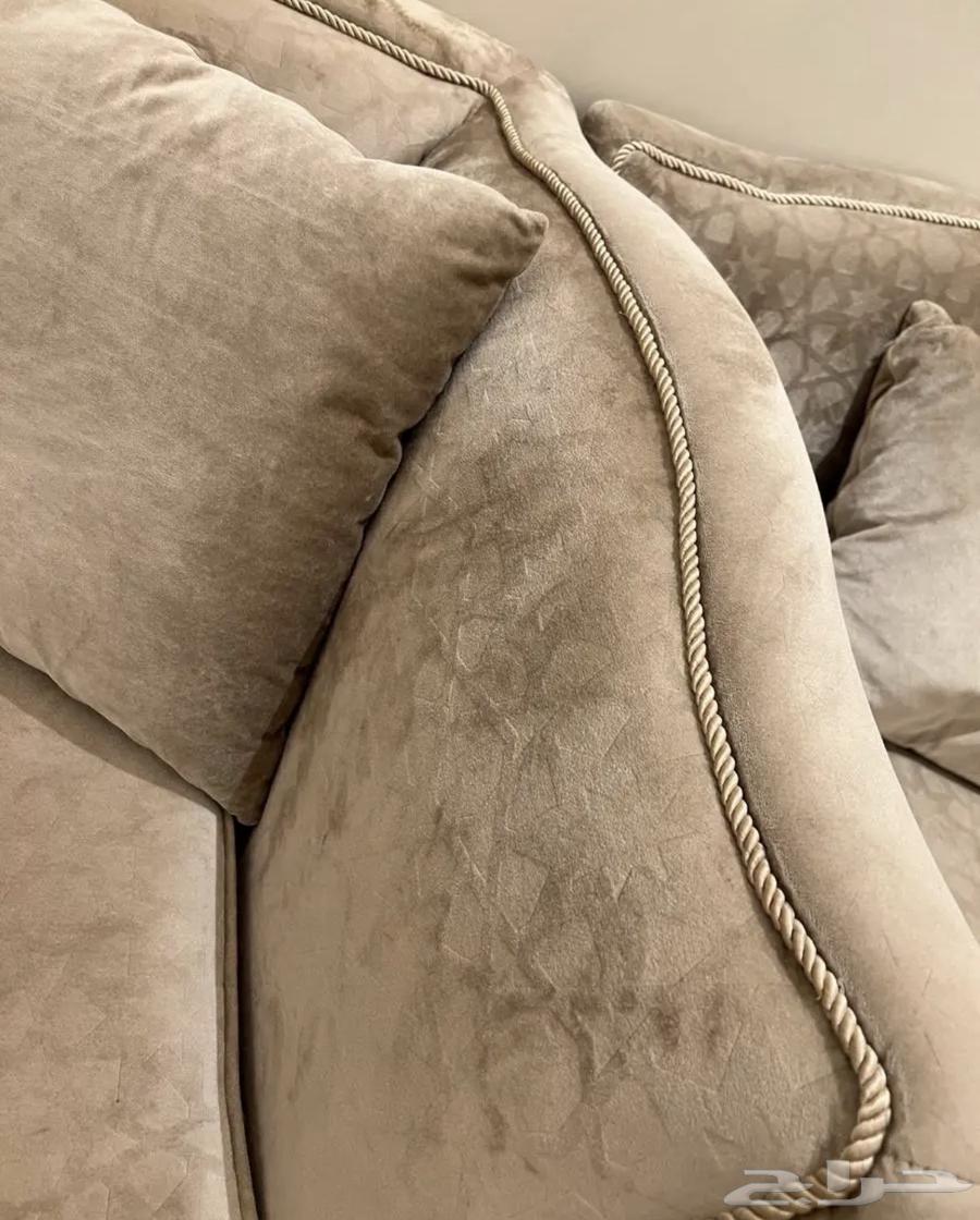 كنب فاخر من هوم سنتر جديد64479632707458114