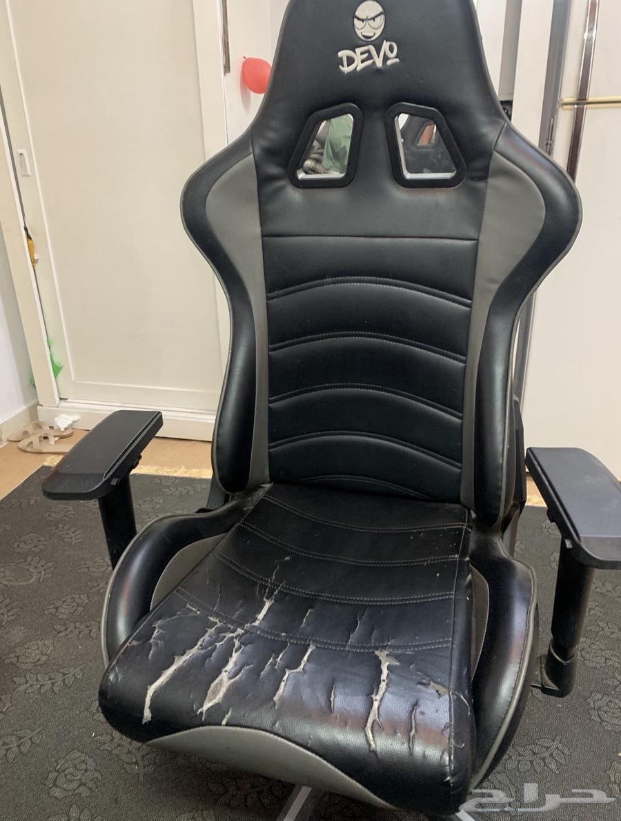 كنب وطاولة جيمينج وكرسي جمينج64483369214849112