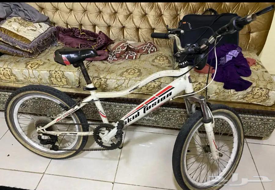 سيكل بحاله ممتازه للبيع64480950168579110