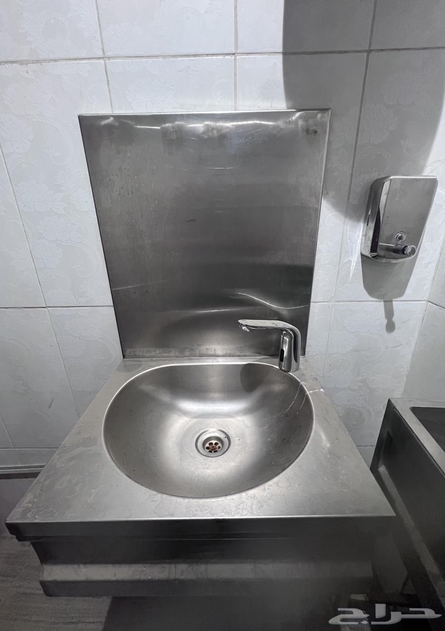 للبيع اغراض تجهيز محل كامل كافيه او مطعم64485944424833112