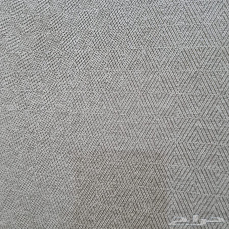 Beige cushion in very good condition 4 5 with 3 marks 2 corners64480840590466113