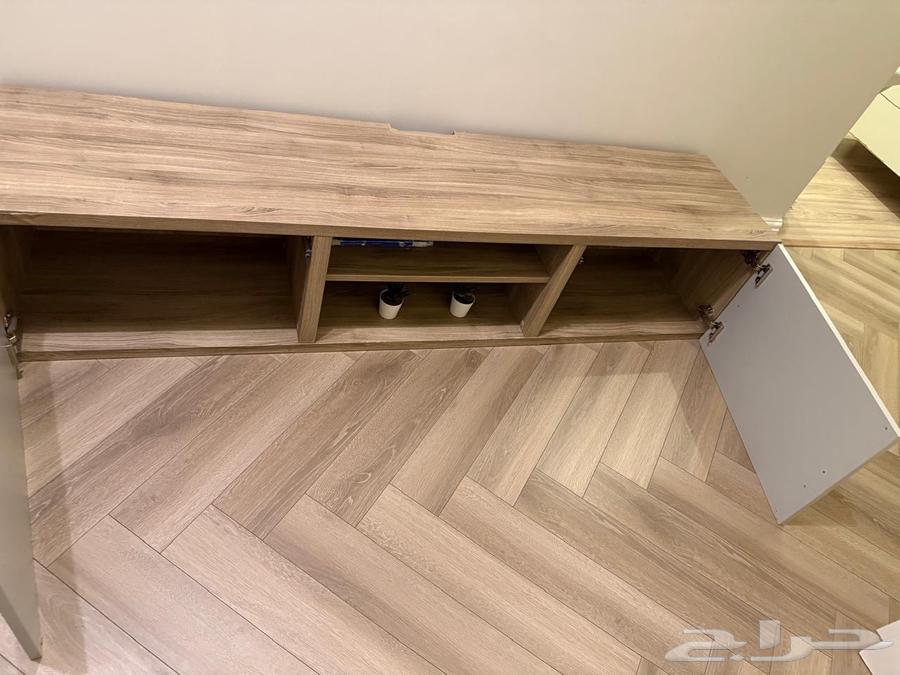 Table64481941827843111