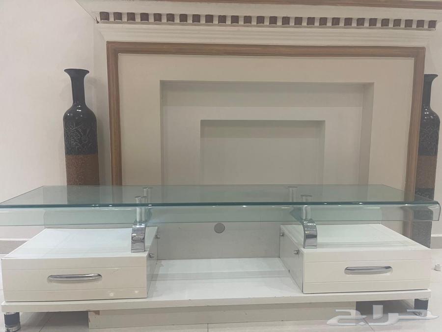 طاولة تلفزيون64486164012033110