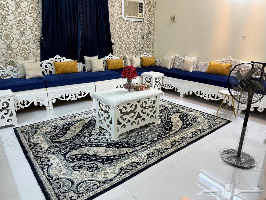 كنب عربي جديد قليل استخدام64481005203971111