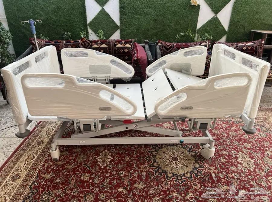 سرير طبي كهربائي 8 حركات64482376893058111