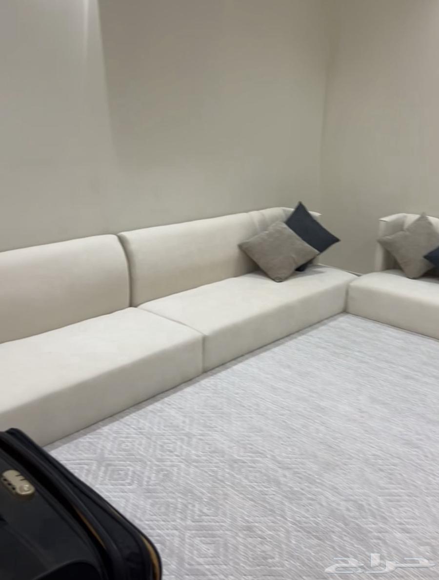 جلسه وركن قهوه وطاولات خدمه64479287116290110