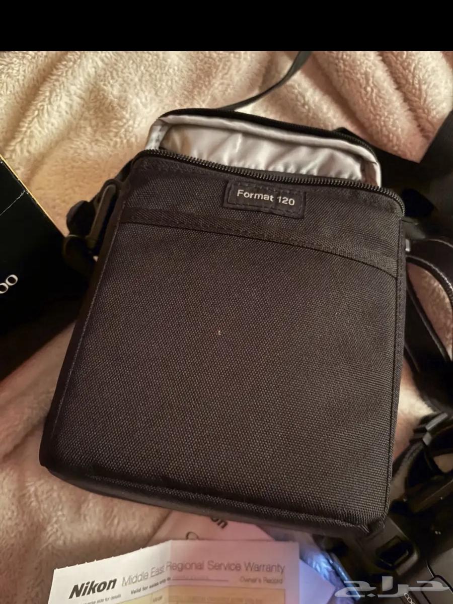 كاميرا نيكون نضيفه64485243239427110