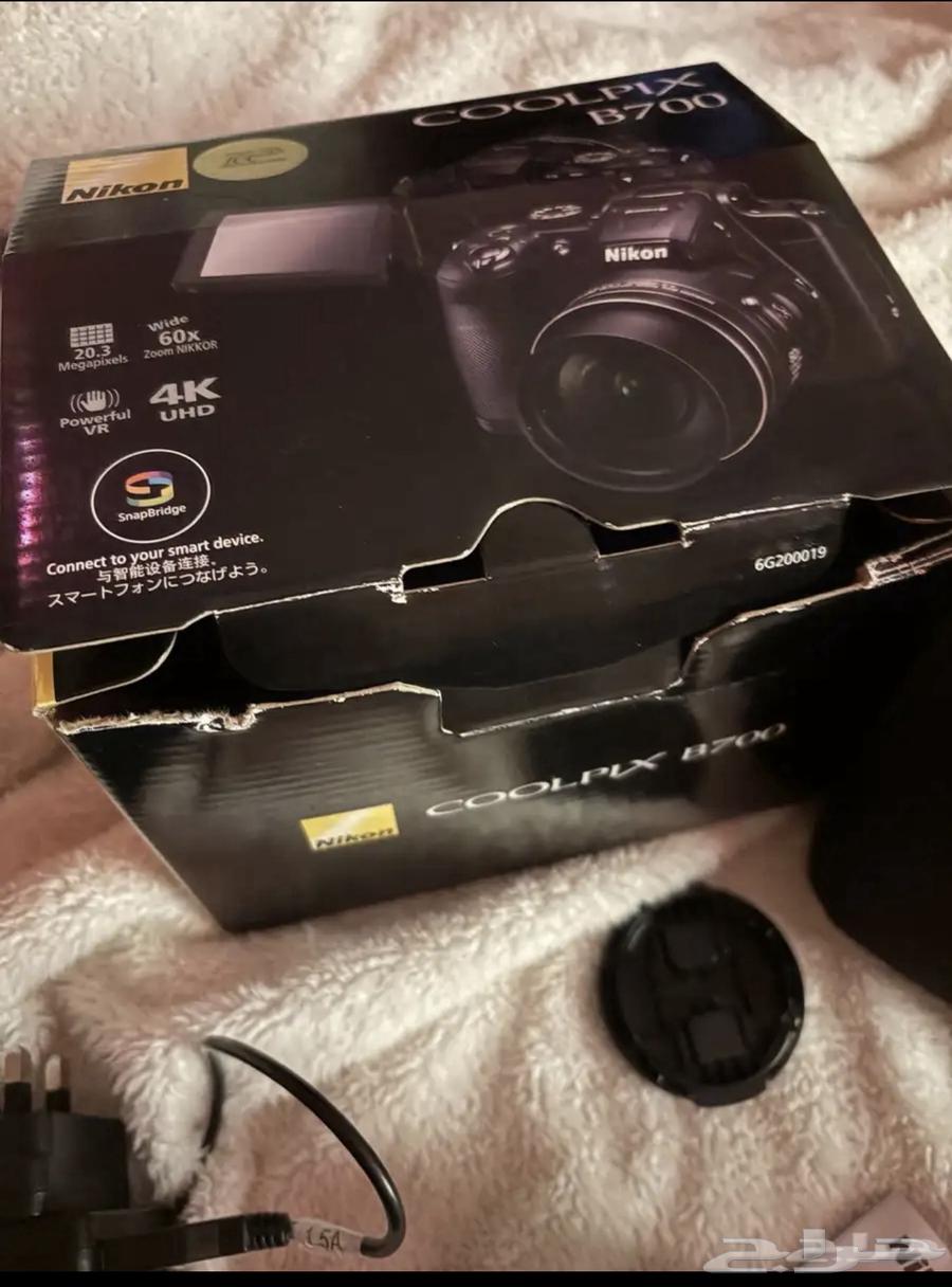 كاميرا نيكون نضيفه64485243239427111