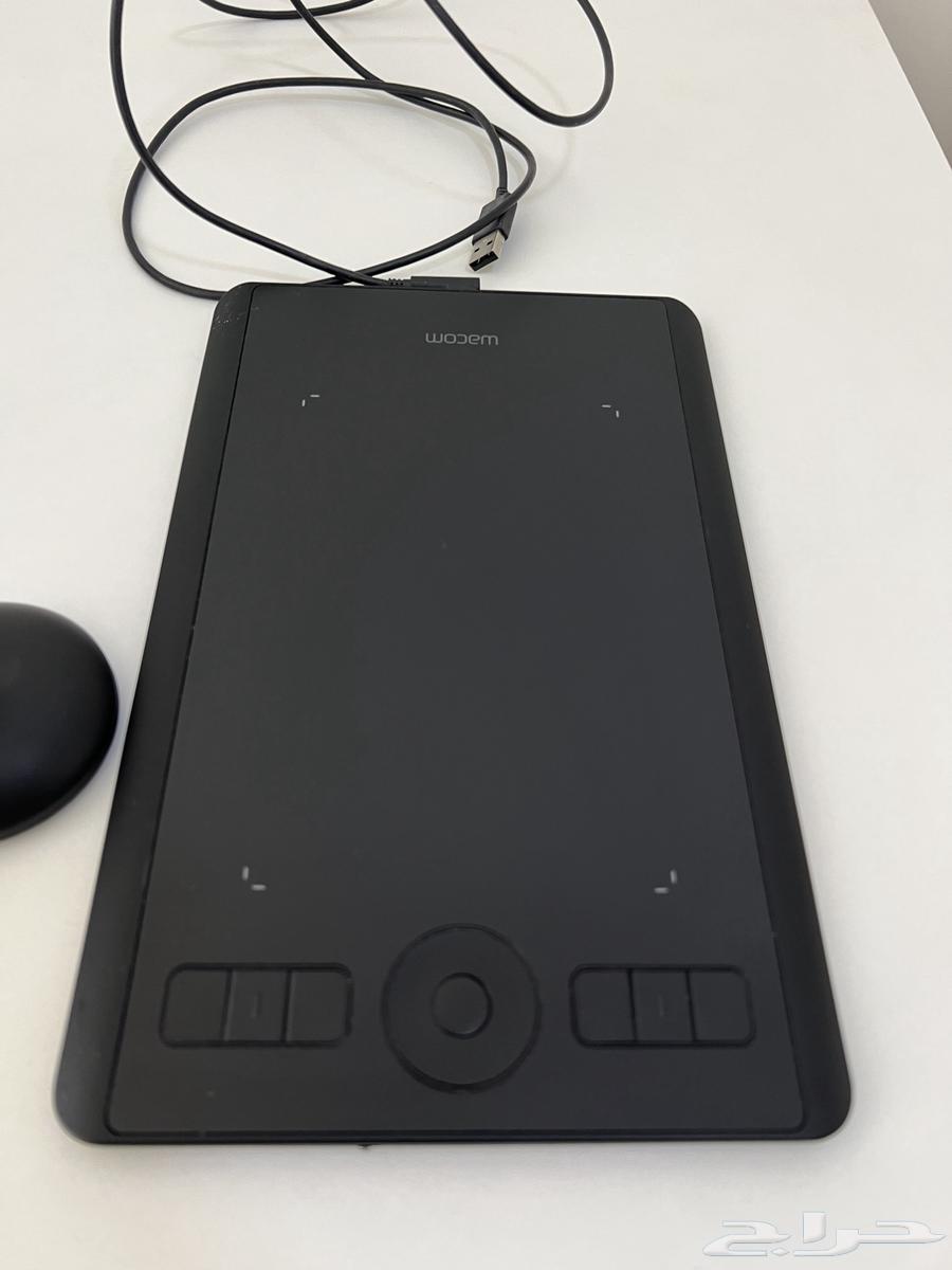 Electronic drawing tablet64479521333762110