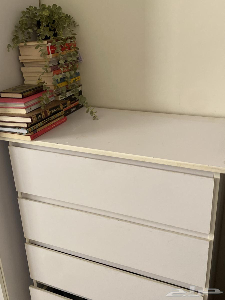 دولاب للبيع نظيف ما فيه شي64481209780225110