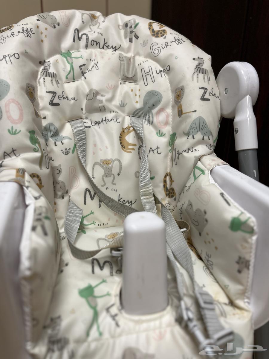 كرسي اكل جديد استخدام شهرفقط قابل للنزول للاسفل ولنوم الطفل64481046231937112