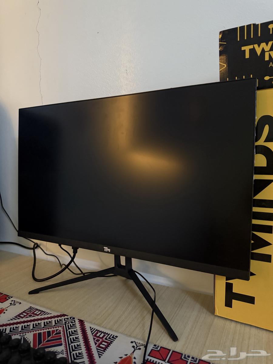 شاشاه قيمنق 120 فريم. وجديده ونحيفه64480022173313111