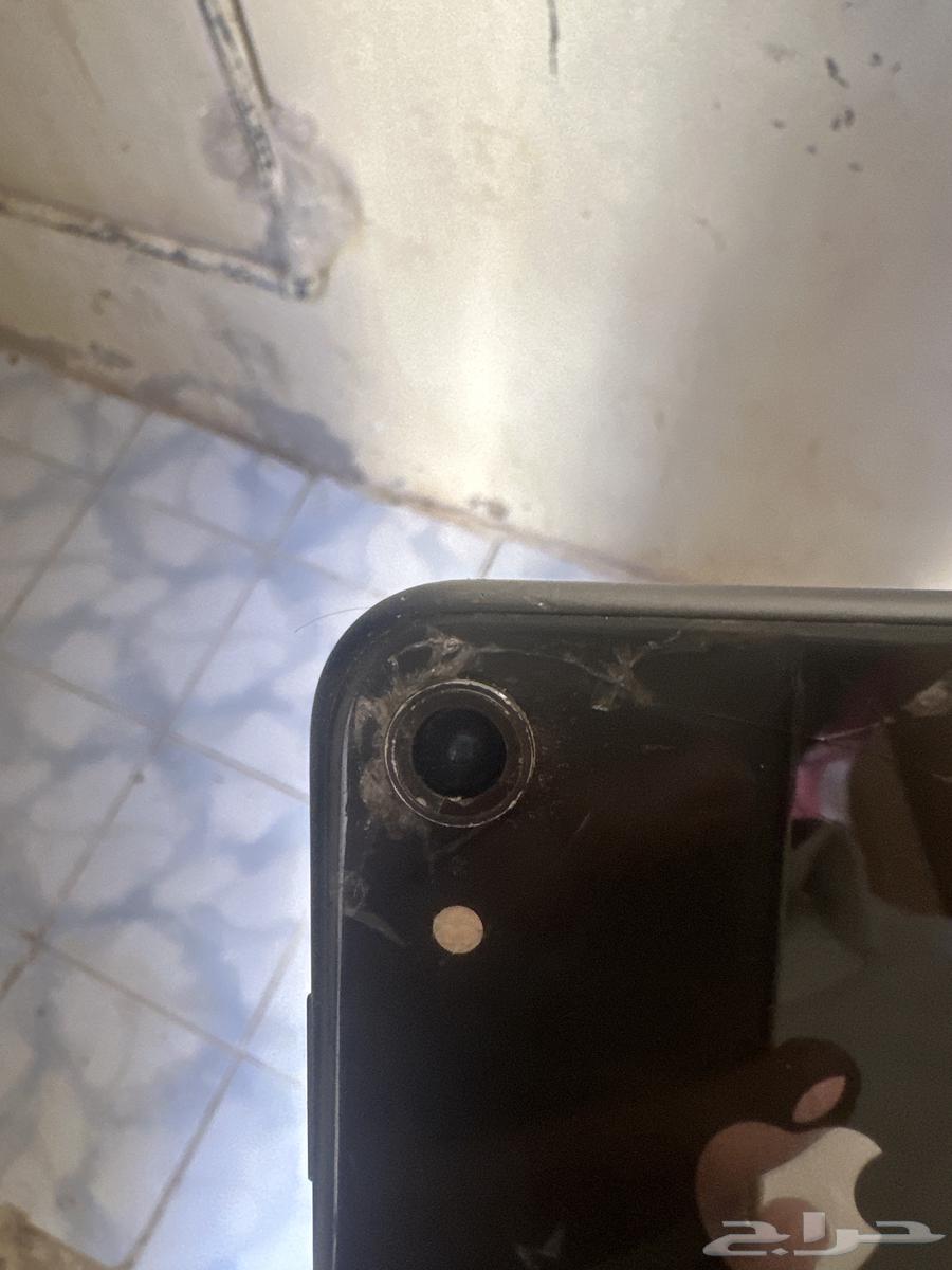 جوال آيفون اكس آر ملفك بطاريه79مافك شرط في كسر في الخلفيه و64482674104962113