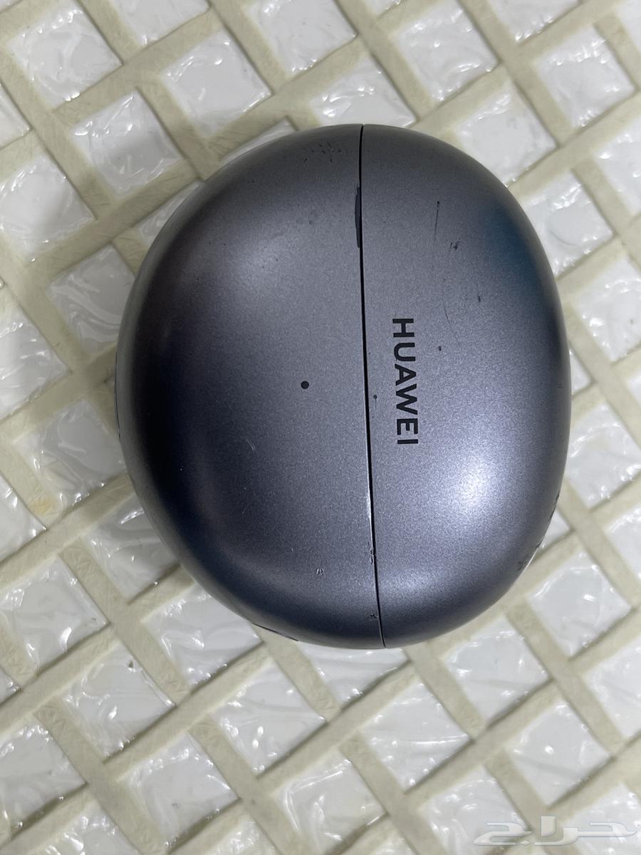 سماعه لقيتها ضايعه64483563477378110