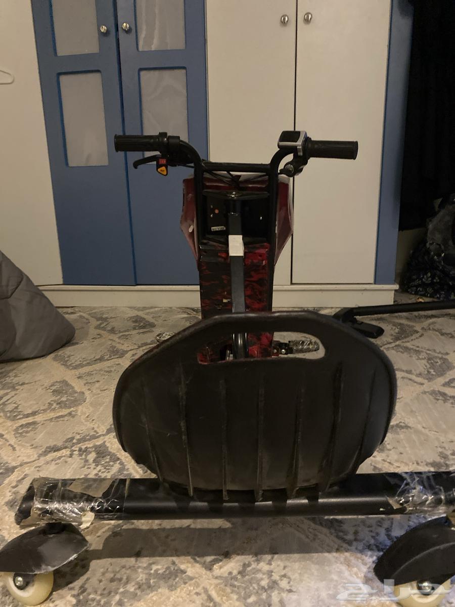 Drift scooter in light stories64484897747969112