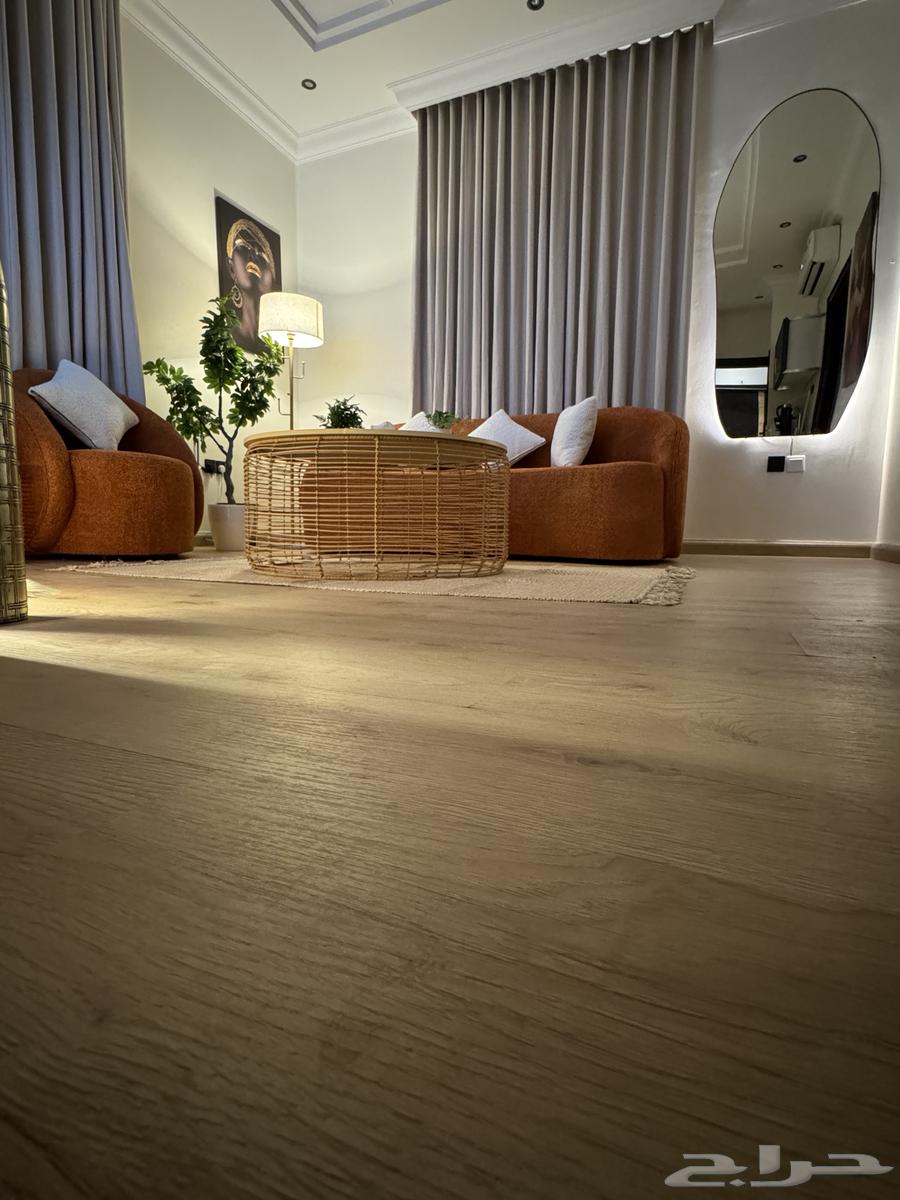 اثاث للبيع بالكامل مع الارضيات والجداريات64479092339458111