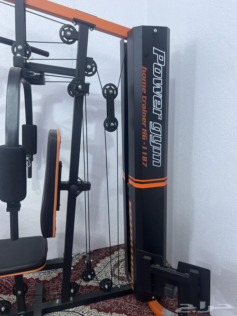 A brand new and clean complete ironing machine with all its parts64481886974211112