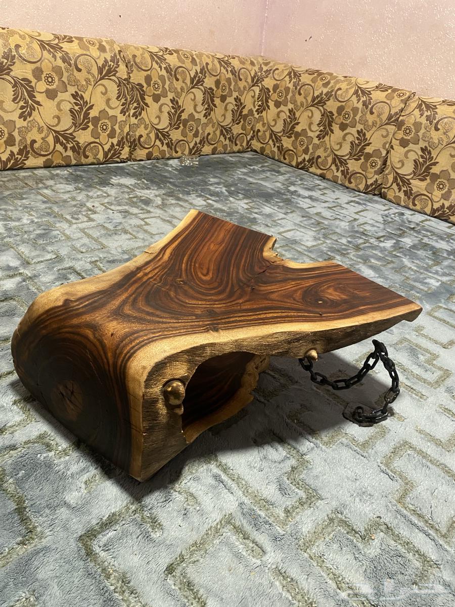 طاوله خشب طبيعي ارضيه. خشب لبخ. قطعه واحده محفوره.64482091293571110