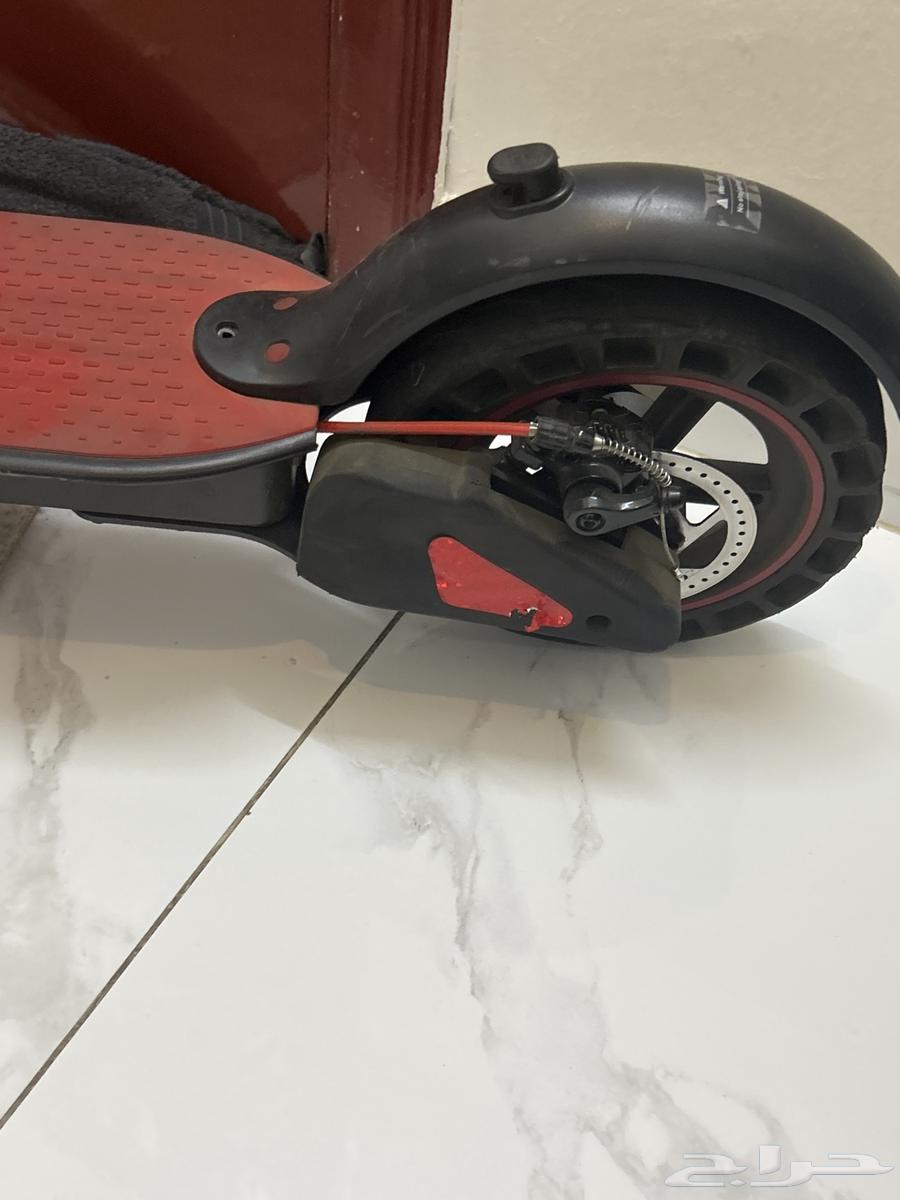اسكوتر كهربائي جديد سرعتها 90 مع شاحنها64486040619779111