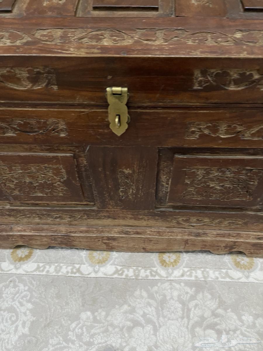 صندوق اثري له 30 سنه64481319065217114