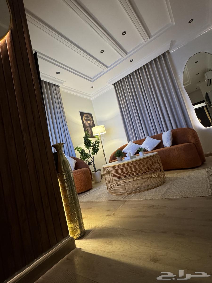 اثاث للبيع بالكامل مع الارضيات والجداريات64479092339458112