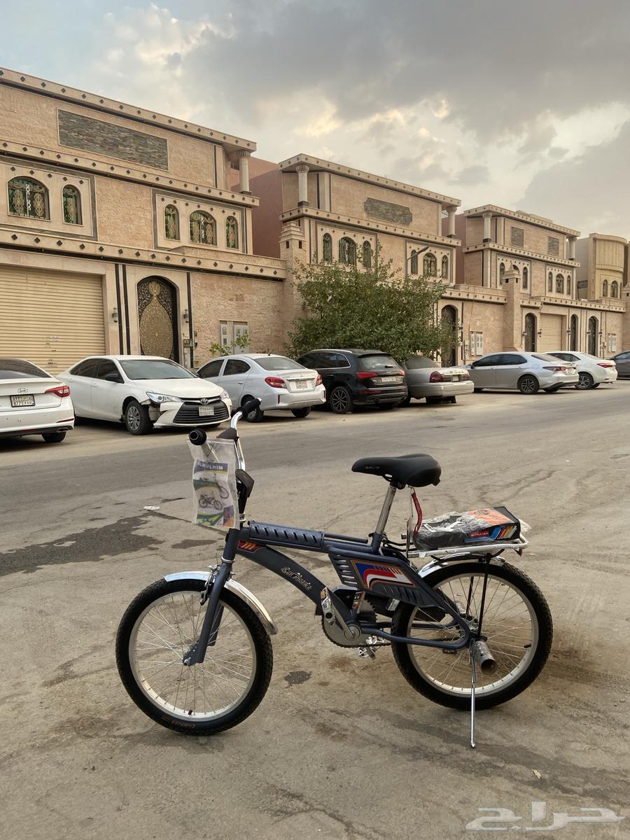 سيكل رامبو اصلي الوأن الرمادي مقاس 2064479133872643112