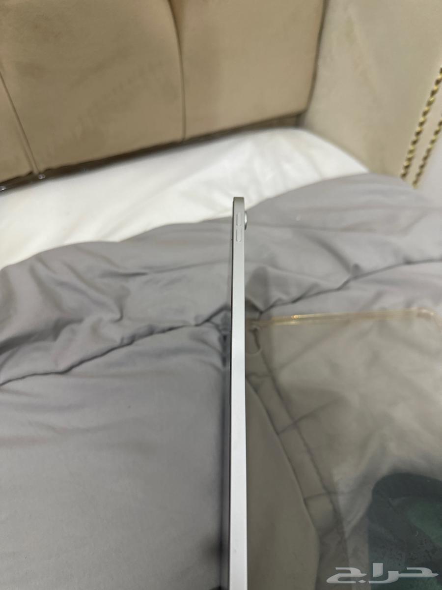 ايباد الجيل 1064485793151747112