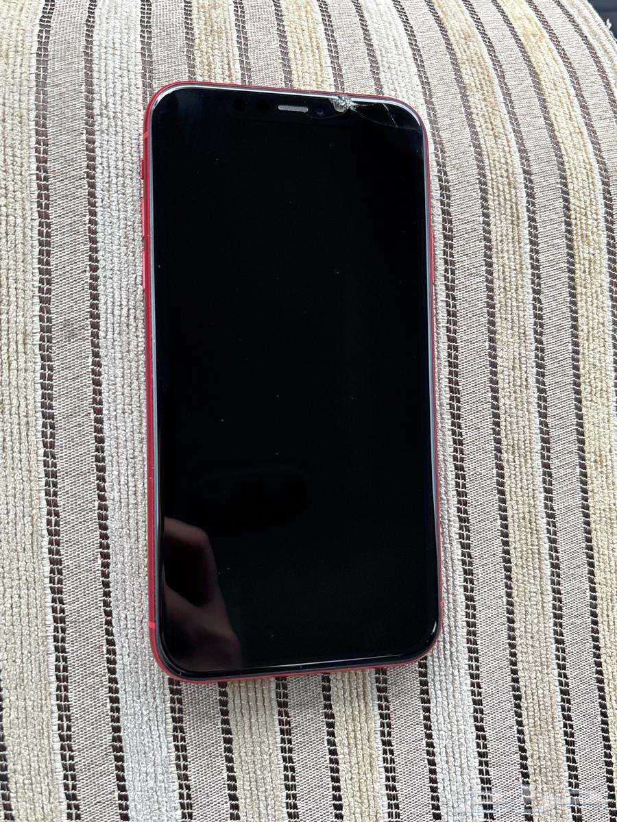 آيفون 11 العادي للبيع64483205257345111