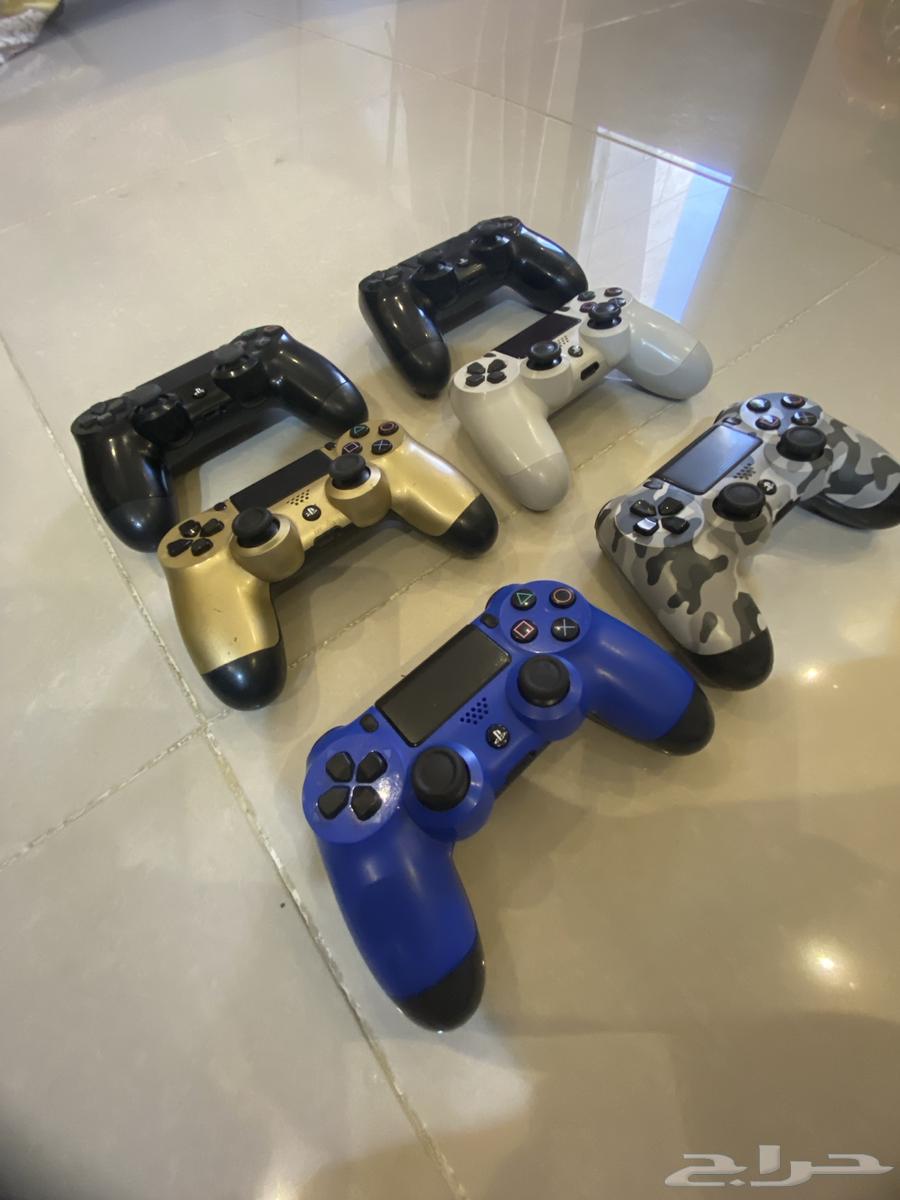 All Sony 4 and 5 controllers are clean and come with a warranty64481319105538110