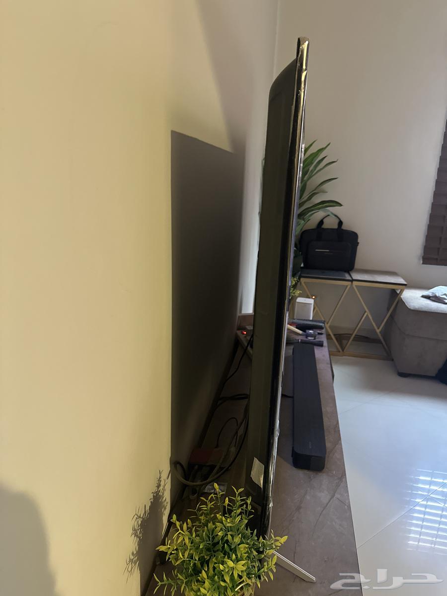 تلفزيون 65 بوصة فائق الحجم للبيع64482959814403114