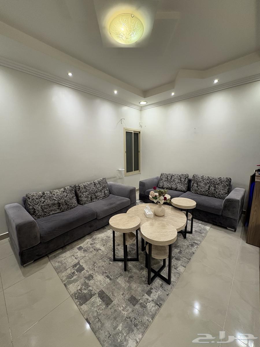 Two long sofas and two single sofas64485570717569110