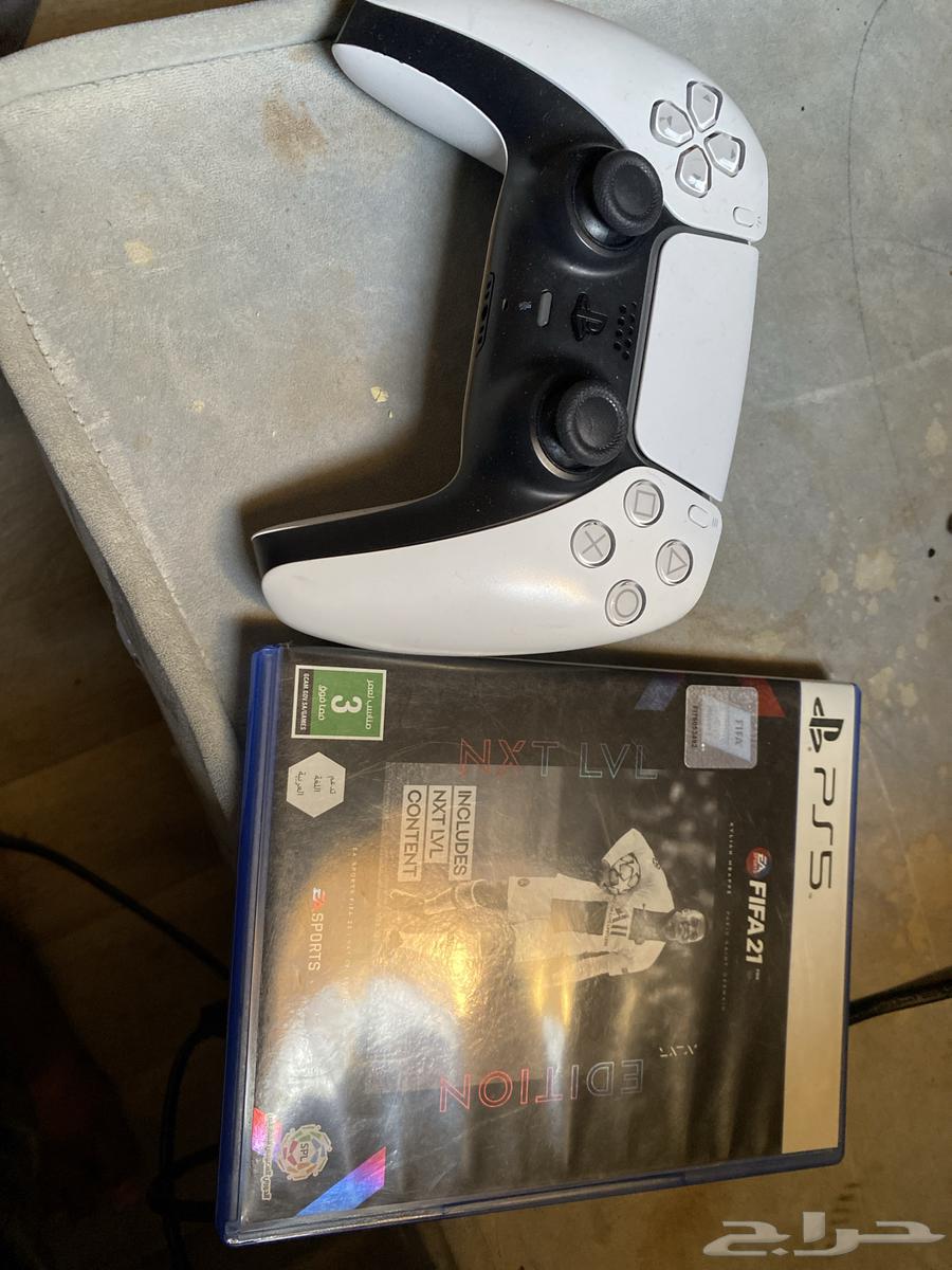 يد سوني5 وشريط فيفا 2164482837037698112