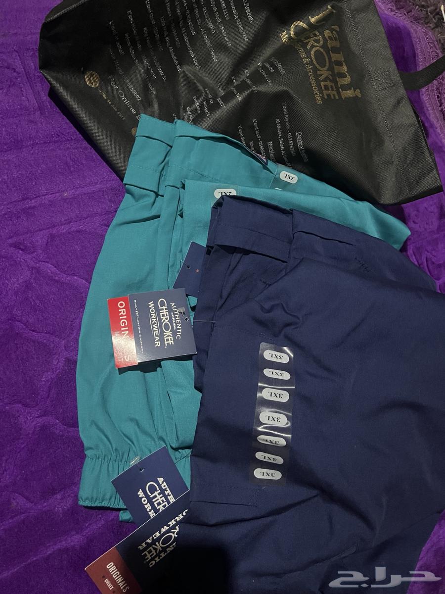 للبيع طقمين سكراب طبي رجالي جديدة64481359590019111