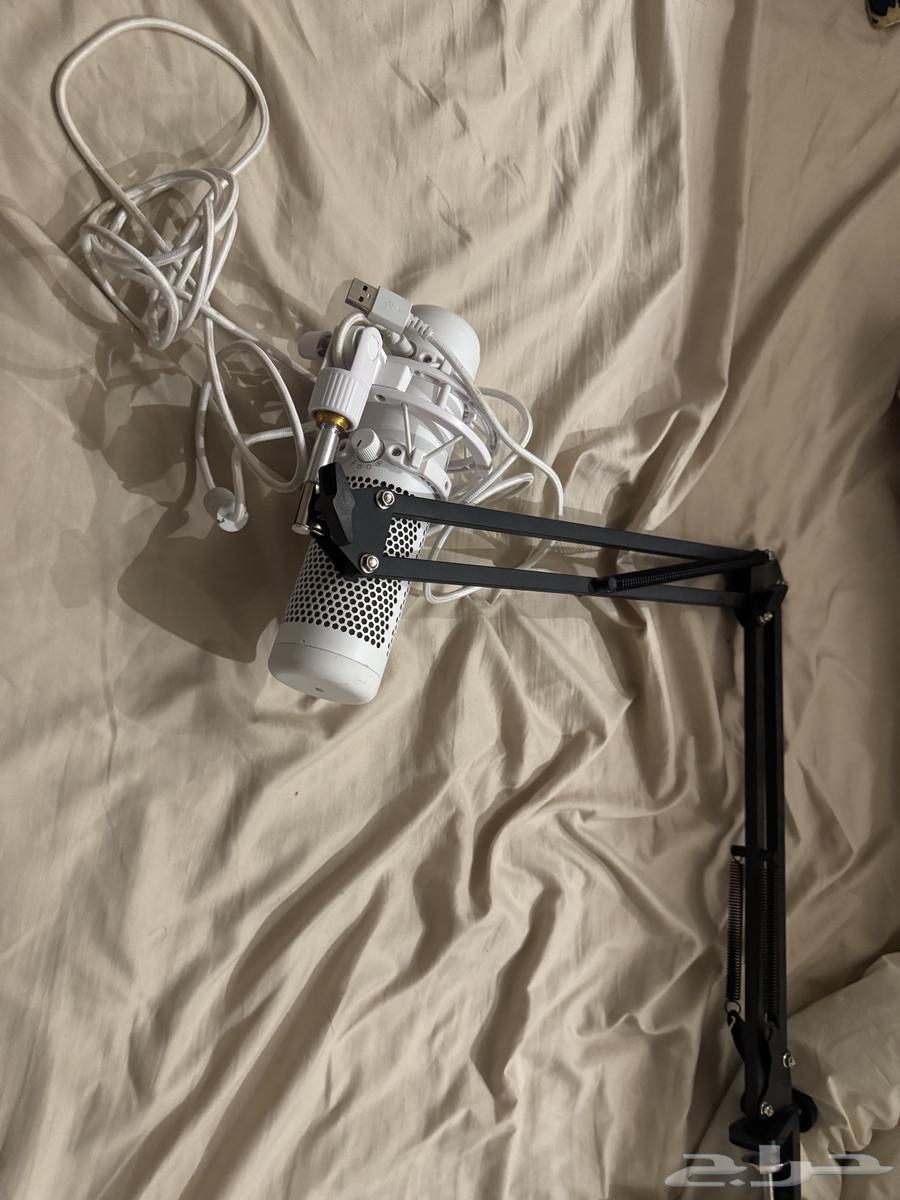 مايك مع ستاند للبيع64483612008450113