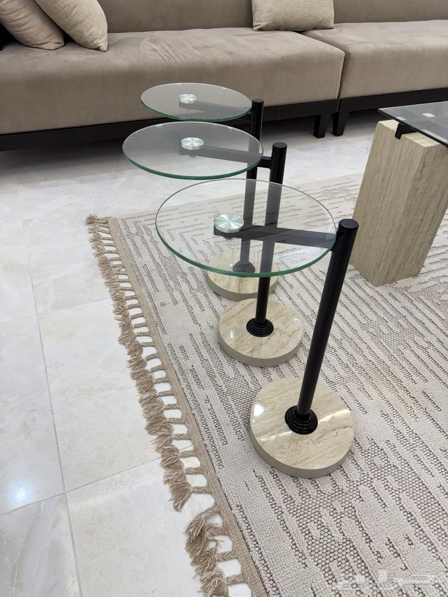 يوجد 5 طاولات للبيع التواصل خاص64485806702595113