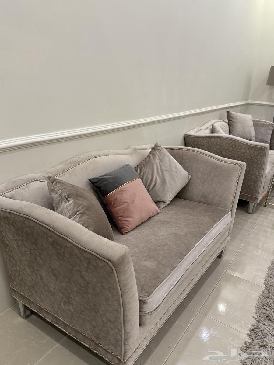 كنب فاخر من هوم سنتر جديد64479632707458112