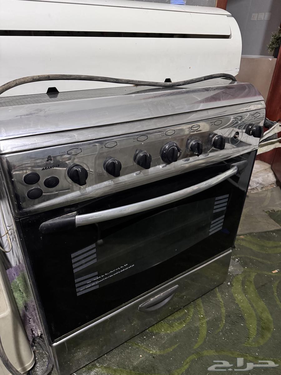 للبيع فرن كبير 5 عيون   فرن داخلي64484102912641110