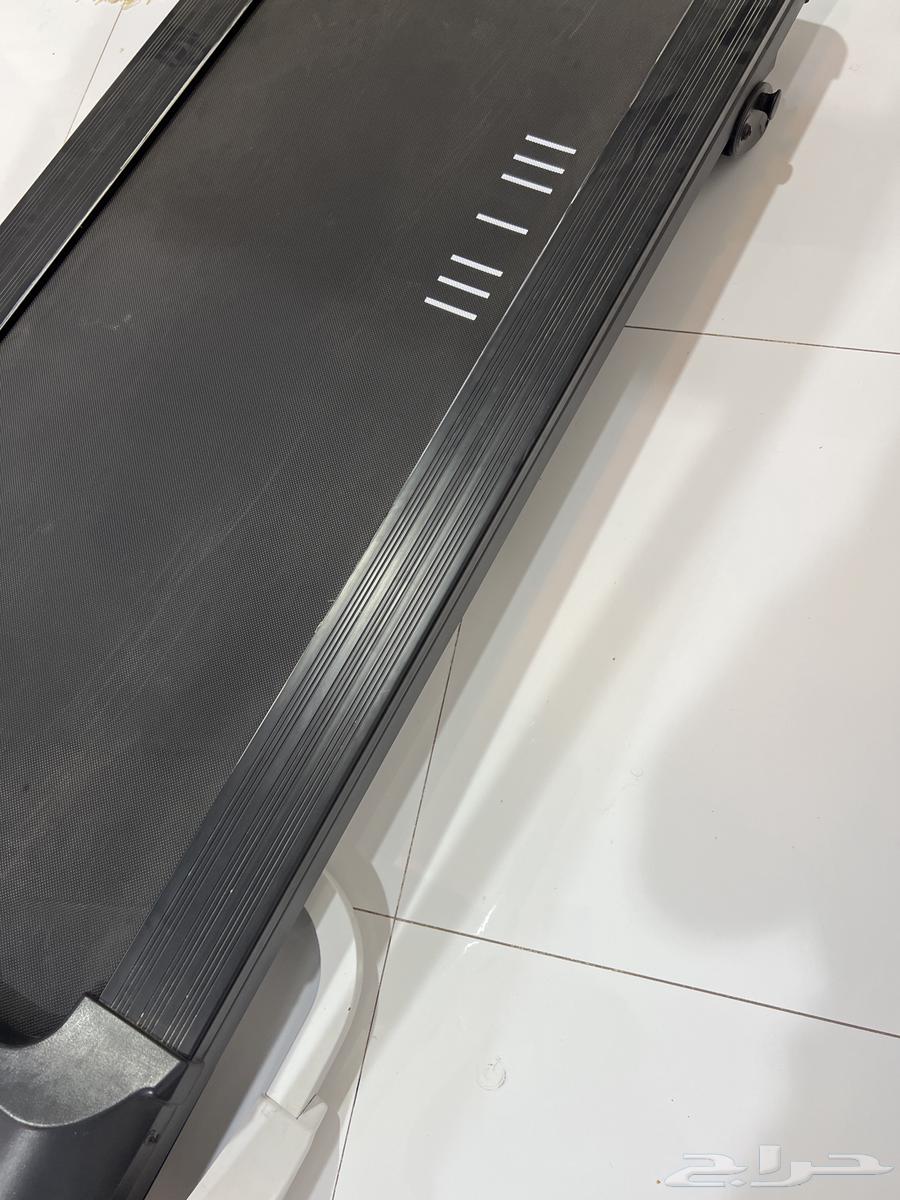 سير كهربائي على الشرط64478898069379112