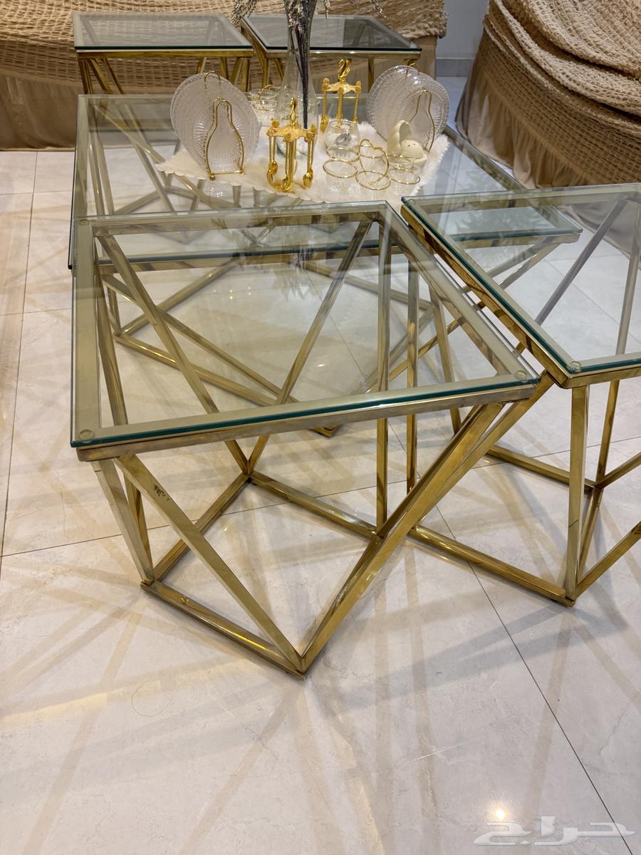 طقم لطاولات ضيافه للبيع64483287996290110