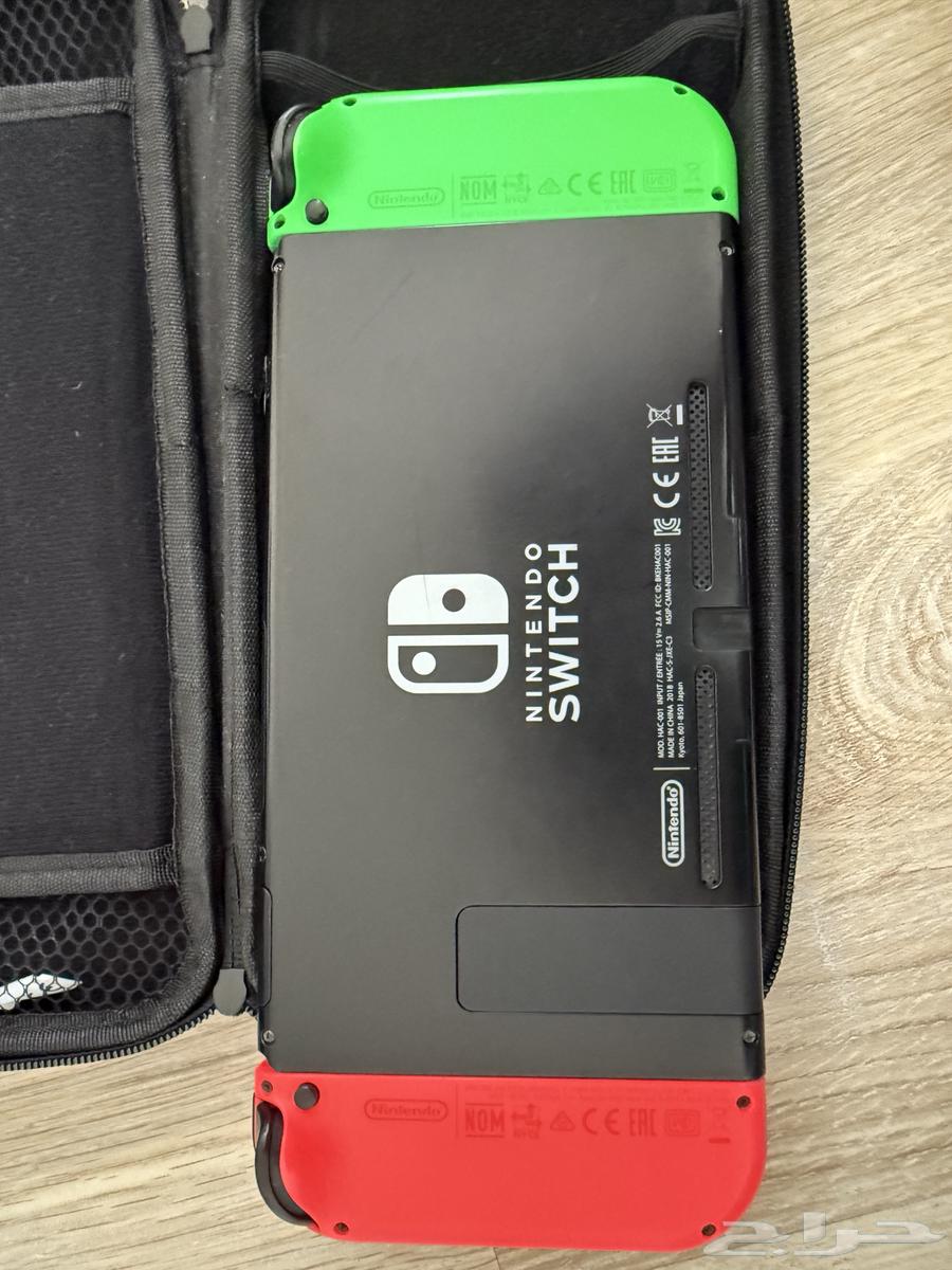 For sale Nintendo Switch, price (700) negotiable, left joy-con broken64482050726401111