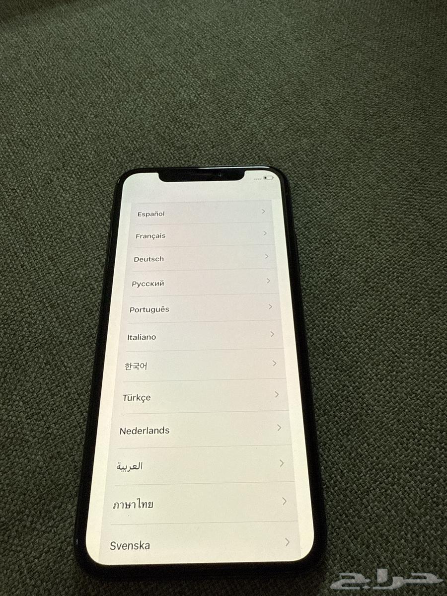 iPhone XS mobile64479915228802112
