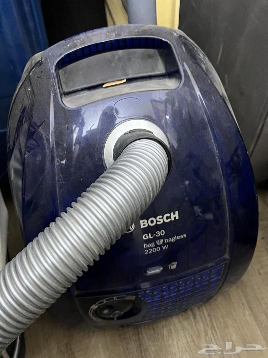 مكنسة كهرباء 2200  ولت واحدة باناسونيك والثانيه بوش64485916728706111